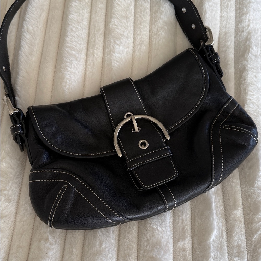 Vintage Coach 9247 Black Leather Soho Purse Bag